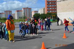 Праздник для детей по ПДД 